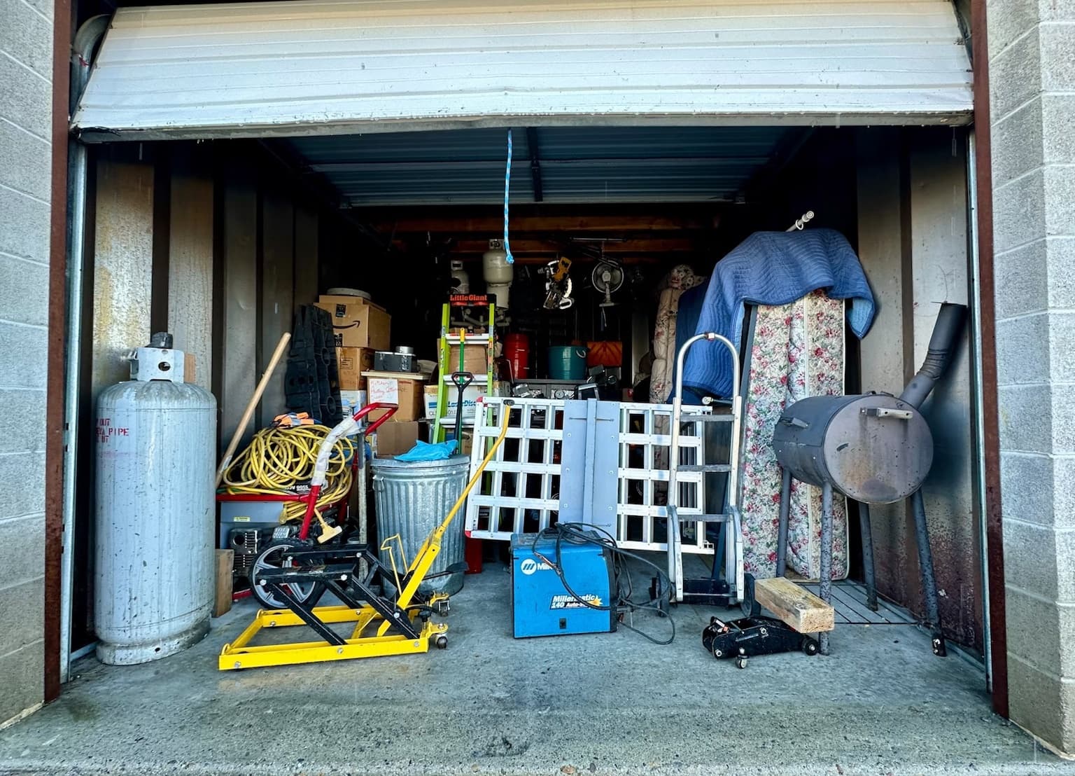 Garage cleared down to the walls